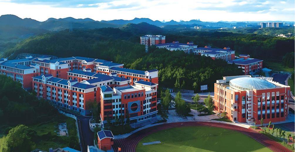从好房子到好生活，万科·未来溪地以热势印证“未来社区”品质