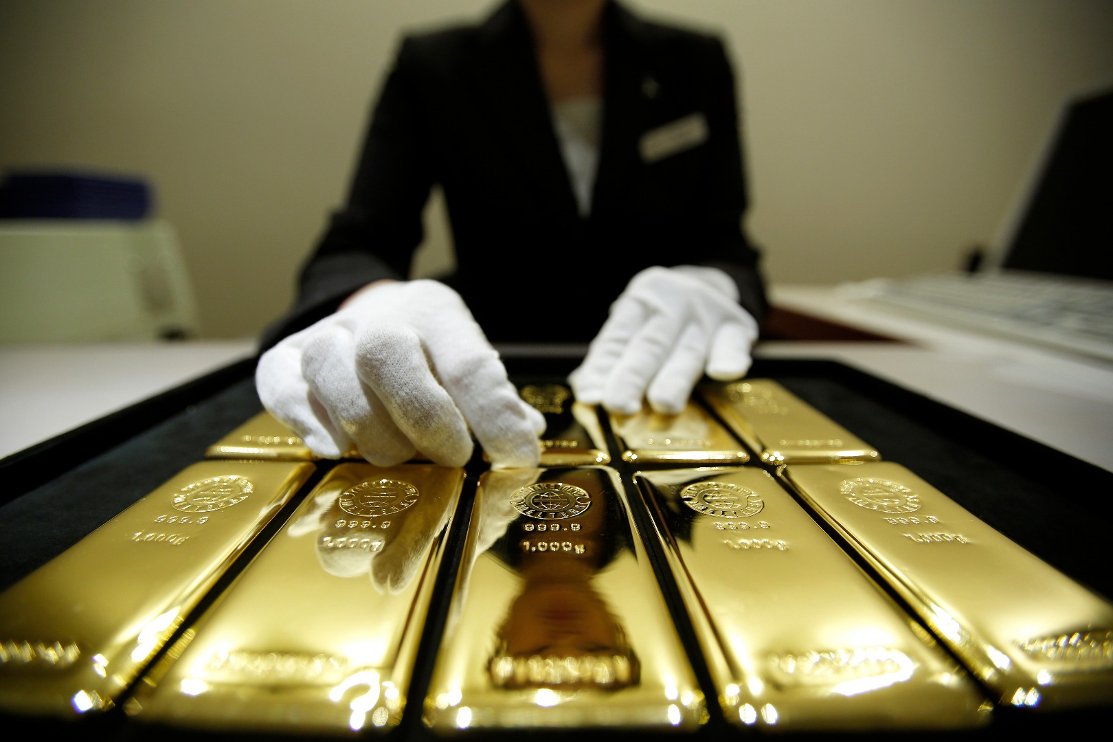贵金属买卖(贵金属买卖操作软件)